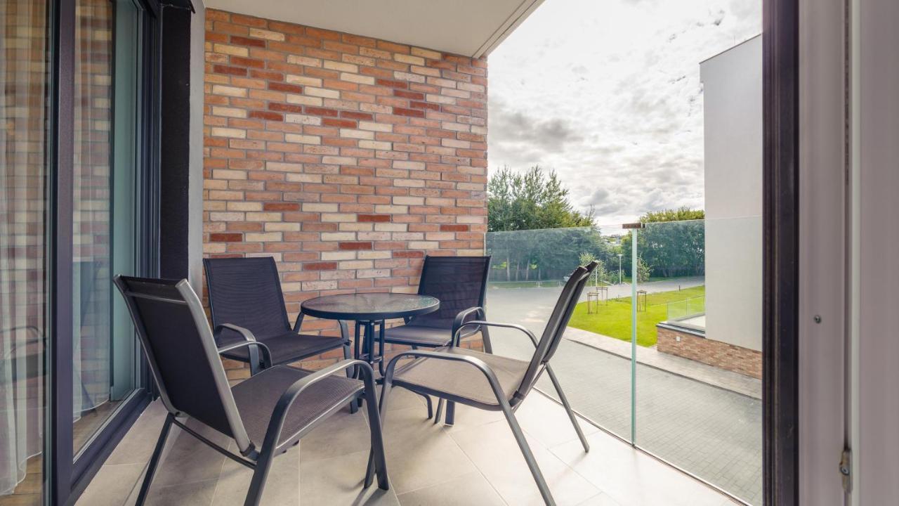 Apartamenty Simply Perlowa Przystan - Holiday City Kolobrzeg Exterior photo