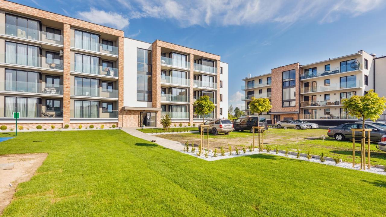 Apartamenty Simply Perlowa Przystan - Holiday City Kolobrzeg Exterior photo